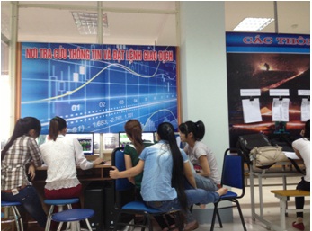 Mô hình phòng thực hành chứng khoán ảo và phòng thực hành ngân hàng ảo